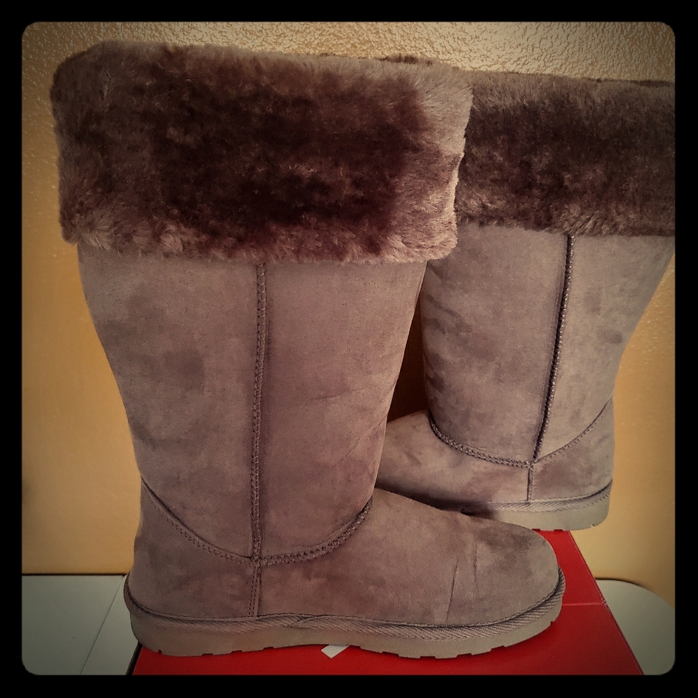 Arizona Faux Fur Boots